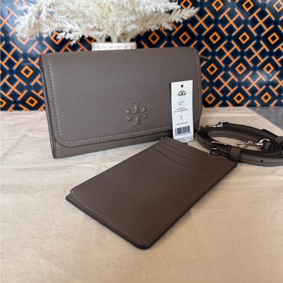 Tory Burch Thea Flat Wallet Crossbody in Wild Mushroom 169971 $375 - Picture 2 of 15